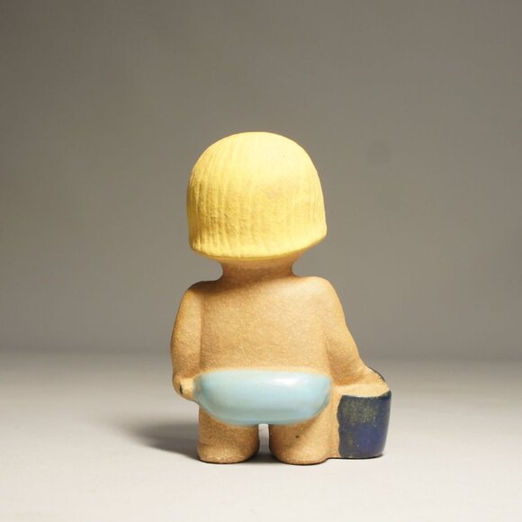 Rare figure, Lisa Larson for Gustavsberg, "Sven" from the "Väeldens Barn" Series - Picture 3 of 3